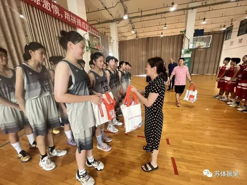 如何结合跑步和篮球训练提高耐力?_1